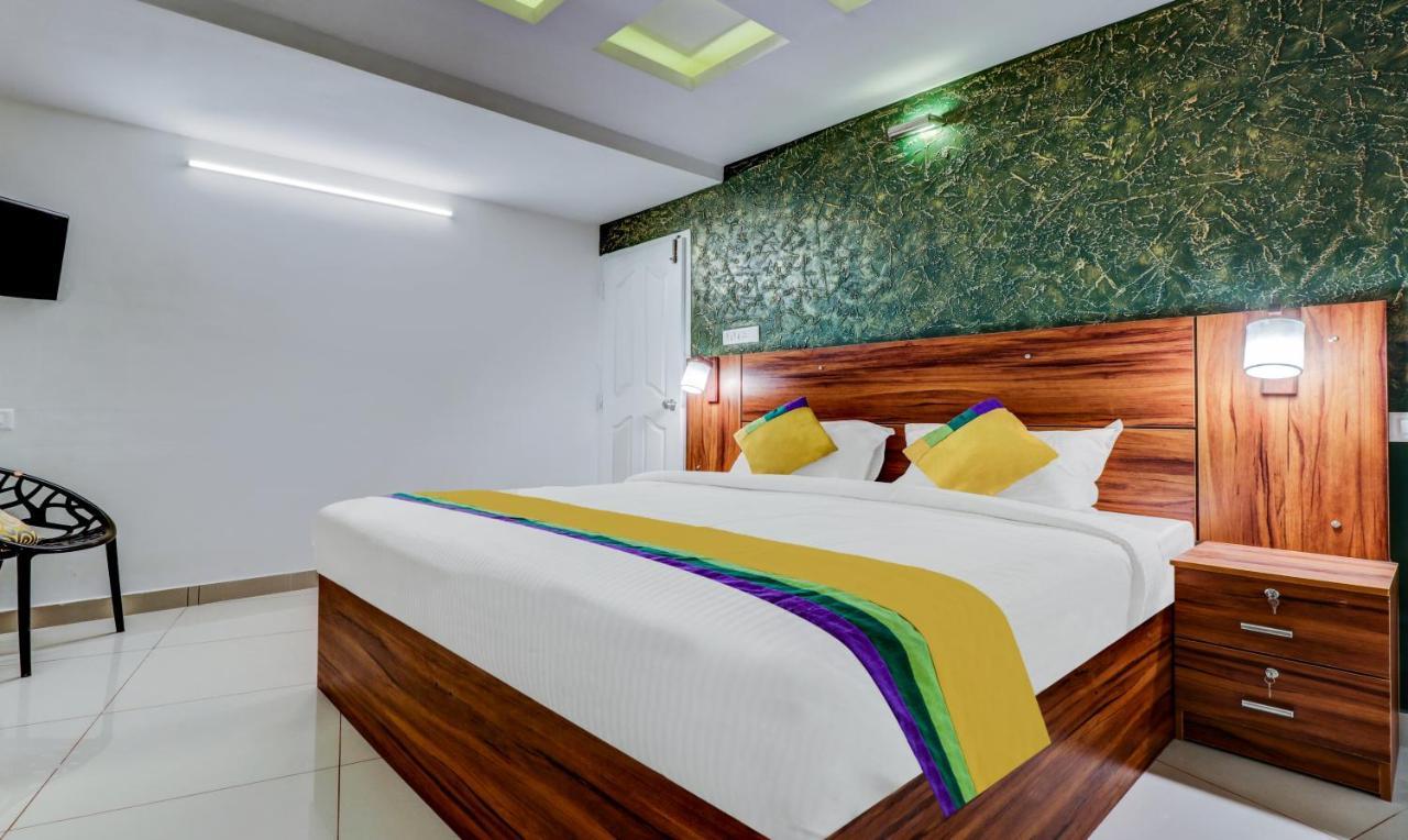 Itsy Hotels Dew Dreams Kochi Exterior photo