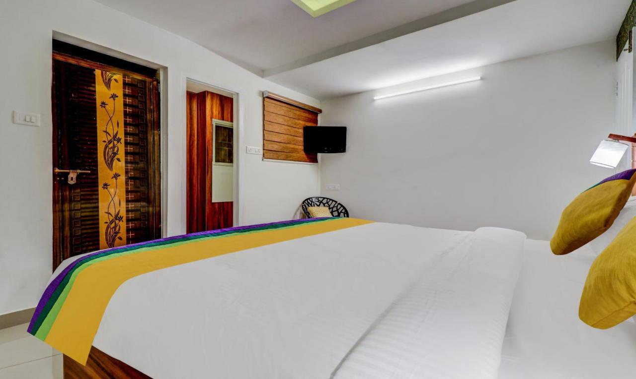 Itsy Hotels Dew Dreams Kochi Exterior photo