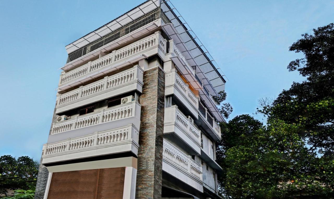 Itsy Hotels Dew Dreams Kochi Exterior photo