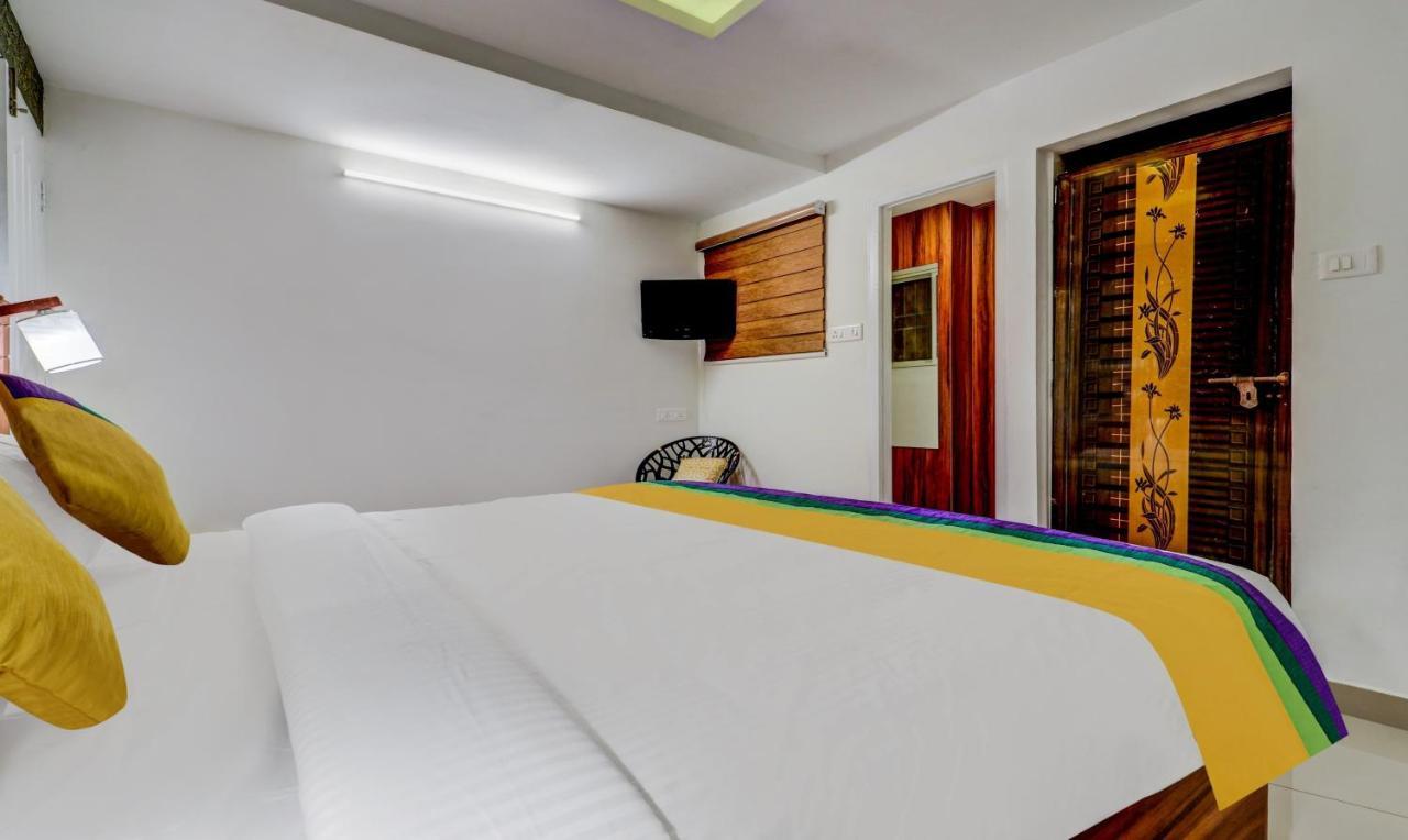 Itsy Hotels Dew Dreams Kochi Exterior photo